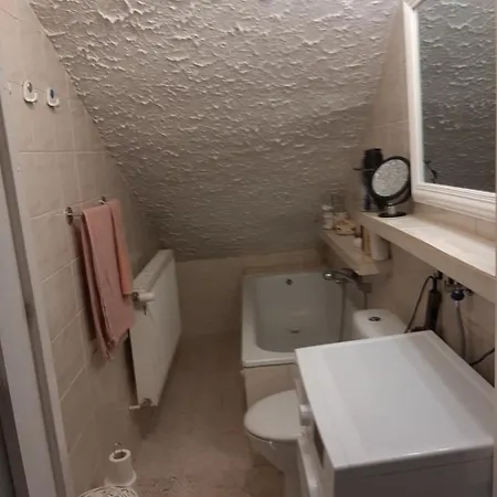 Gabi Apartment *